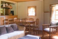 Kursi Ruang Tamu dari Rotan Percantik Ruangan dengan Nuansa Retro